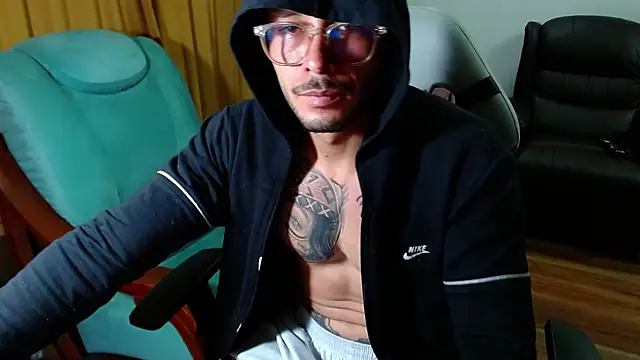 Webkamerová show sebastian_horny