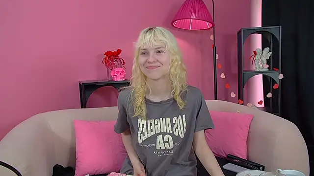 แชท XXX สดของ HannahHollis