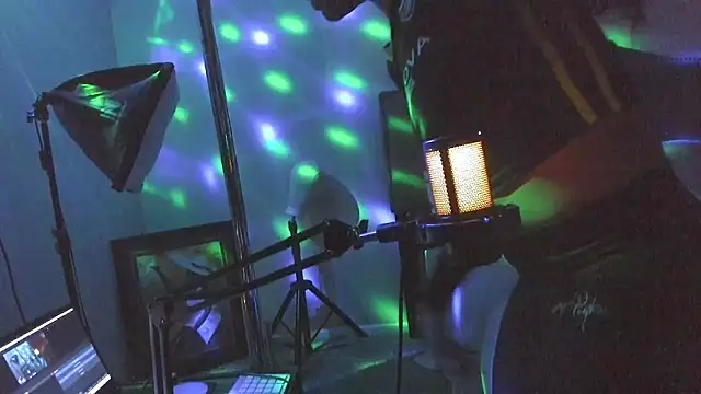 Czat XXX na żywo – yiauana