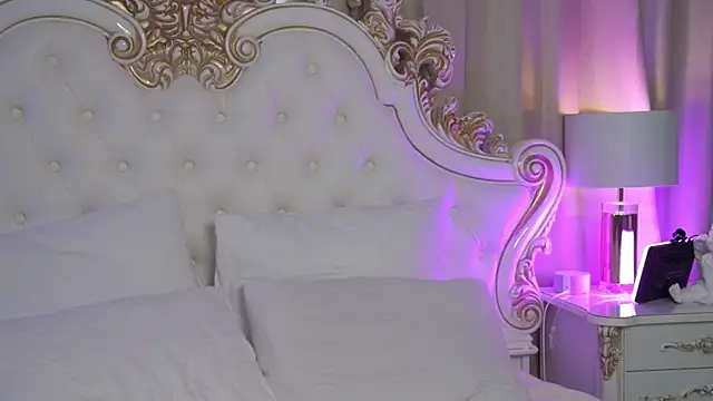 CindyMil Live XXX-chat