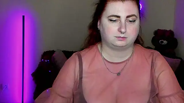 Alicia_love00 élő XXX-chatje