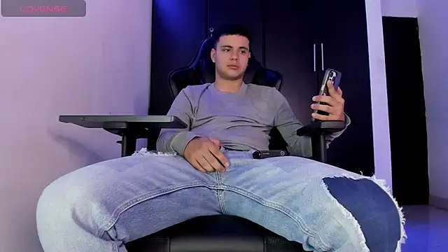 Liam_Mateoのウェブカメラショー