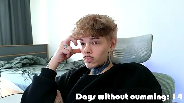 Вебкам-шоу DENIS_HERE