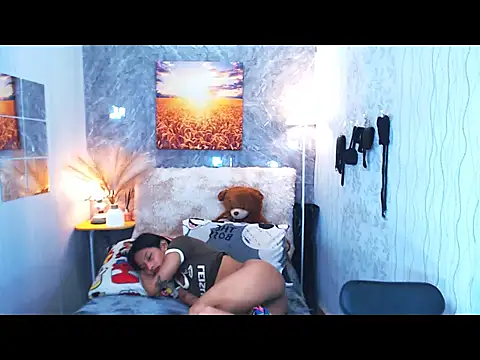 Chat +18 de hotcumjasminex ao vivo