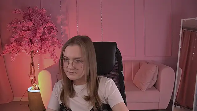 LissaTelor 即時 XXX 聊天