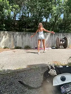 Lalla_Amani Adlı Modelin Canlı XXX Sohbeti