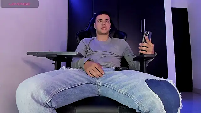 Liam_Mateo Live XXX-chat