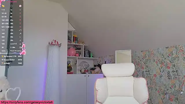 brilliantvictoria: онлайн-секс-чат