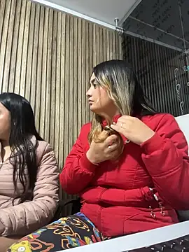 Онлайн чат XXX Antonella_Julieta