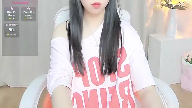 Sweet-Shuna 即時 XXX 聊天