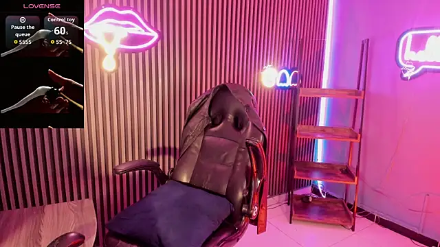 Maximoking26 Chat XXX in diretta