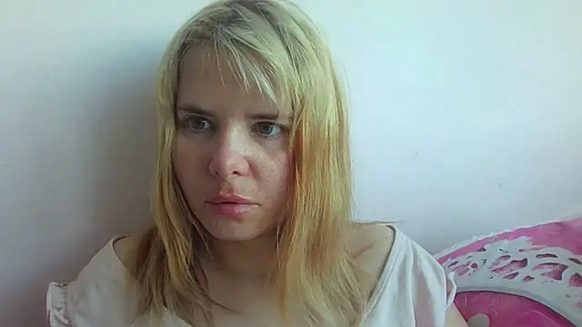 Czat XXX na żywo – HornyElena