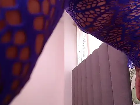 saara_johnson496's Webcam Show