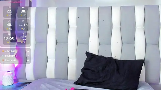 IsaDiiaz 即時 XXX 聊天