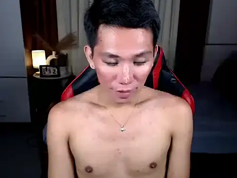 drinkmycumx Pertunjukan Webcam