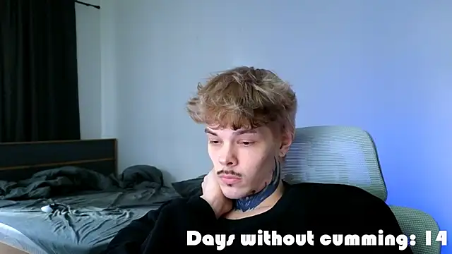 DENIS_HERE: онлайн-секс-чат