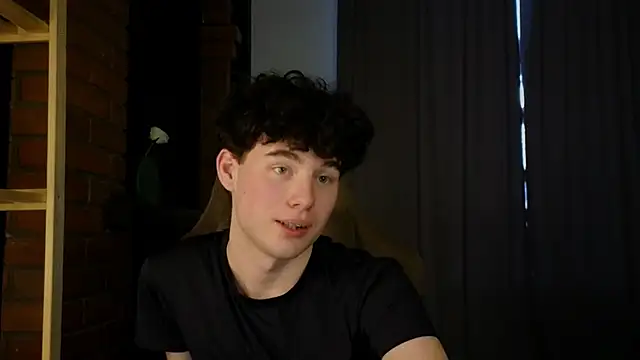 Cute_Mike: вебкам-шоу