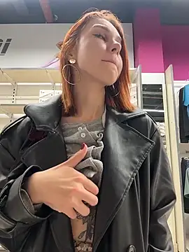 Živý XXX chat RosieSecret