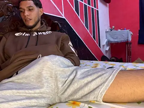 tanned_boy Obrolan Langsung XXX