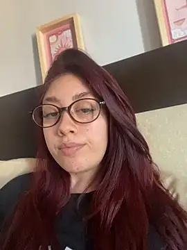 Chatroom XXX en direct de yourdreamgirl11