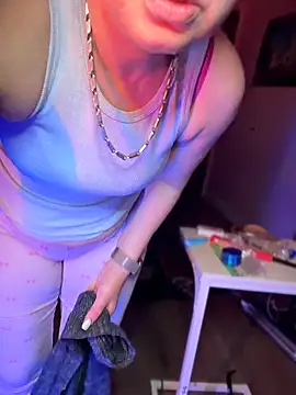 Milfshortcakes: вебкам-шоу