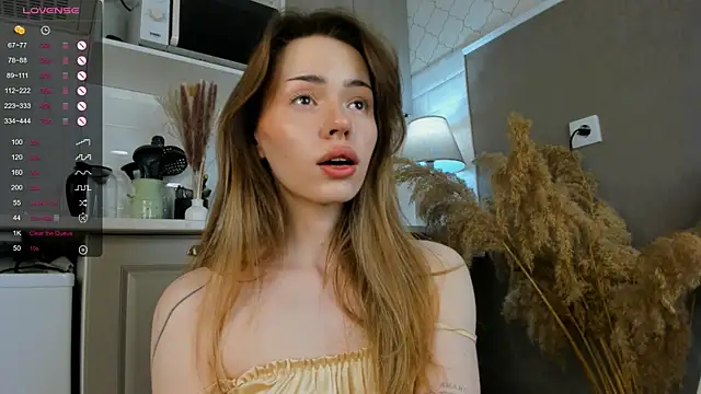 naughty_lollly – Live XXX-chat