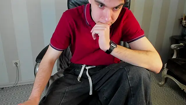 Pokazy przed kamerką – DaveBevy