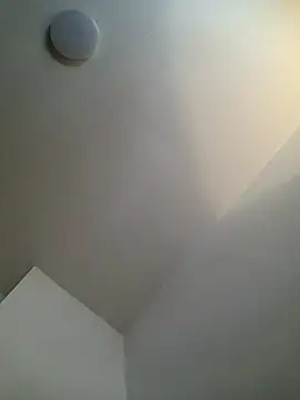 Pertunjukan Kamera Web Momo690x