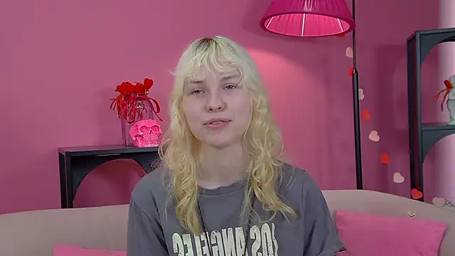 HannahHollisn Live XXX chat