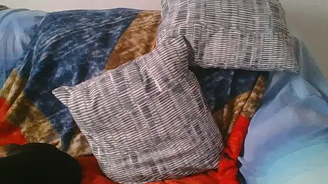 hairygirl80 élő XXX-chatje