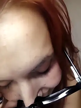 belliginger: онлайн-секс-чат