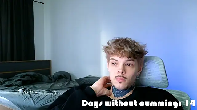 DENIS_HERE 即時 XXX 聊天