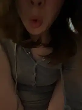 littleqiu's Webcam Show