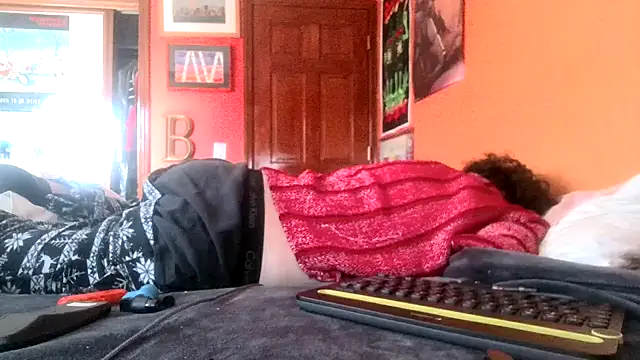 Teddy4420: вебкам-шоу