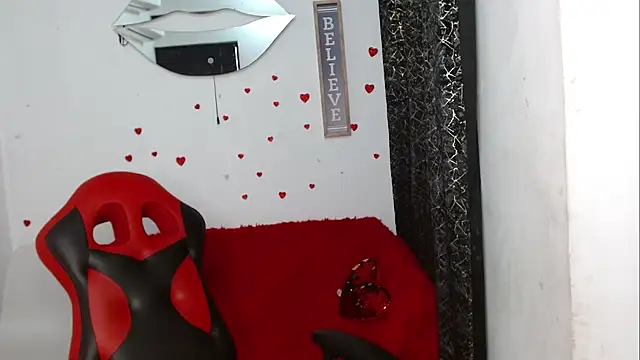 Вебкам-шоу sven_fox723