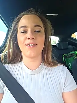 Luna_Lynn Obrolan Langsung XXX