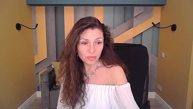 عرض كام EllaLong