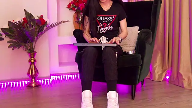 FeetVibe's Live XXX Chat