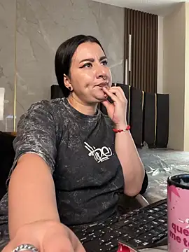 Abril_Luv Chat XXX in diretta