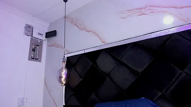 Czat XXX na żywo – Ibbie_drastic