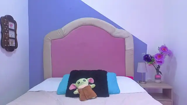 Sofy_Durand élő XXX-chatje