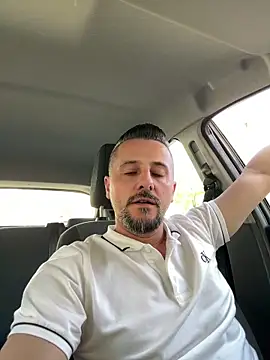 XXX chat uživo modela InsaneMattt