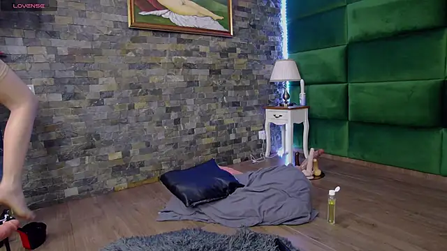 SelenSummer's Live XXX Chat