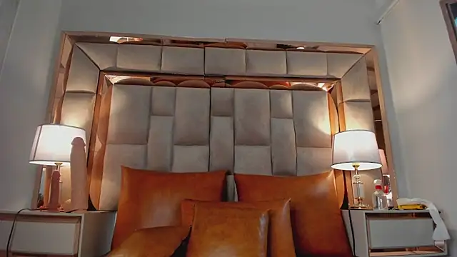 ValentinaBreats: απευθείας συνομιλία ΧΧΧ