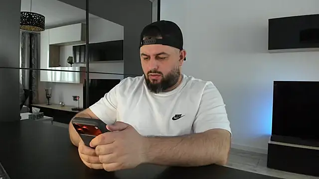 DravenPeak live XXX chat