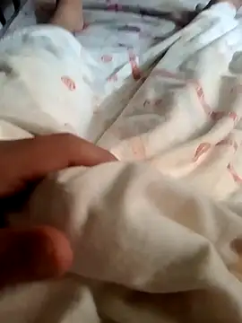 Yerackhip 现场性爱视讯表演