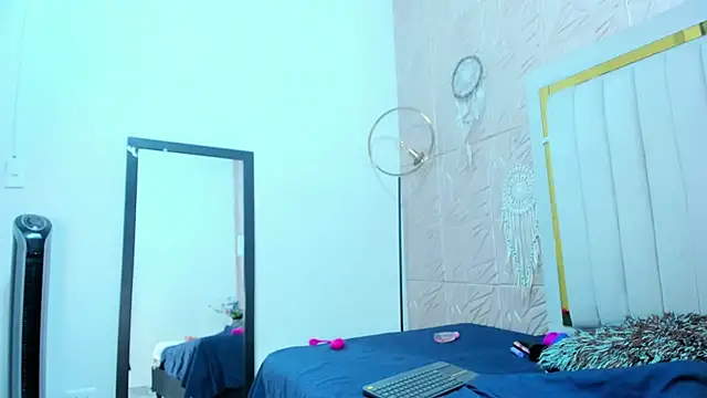 Brunettte_Sweet Live XXX-chat