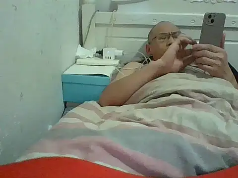 benly118 élő XXX-chatje