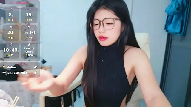 -XiaoYu-777 élő XXX-chatje