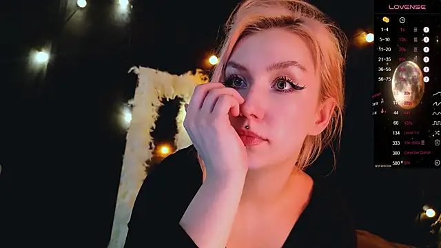 Chat +18 de Bibi_Iva ao vivo